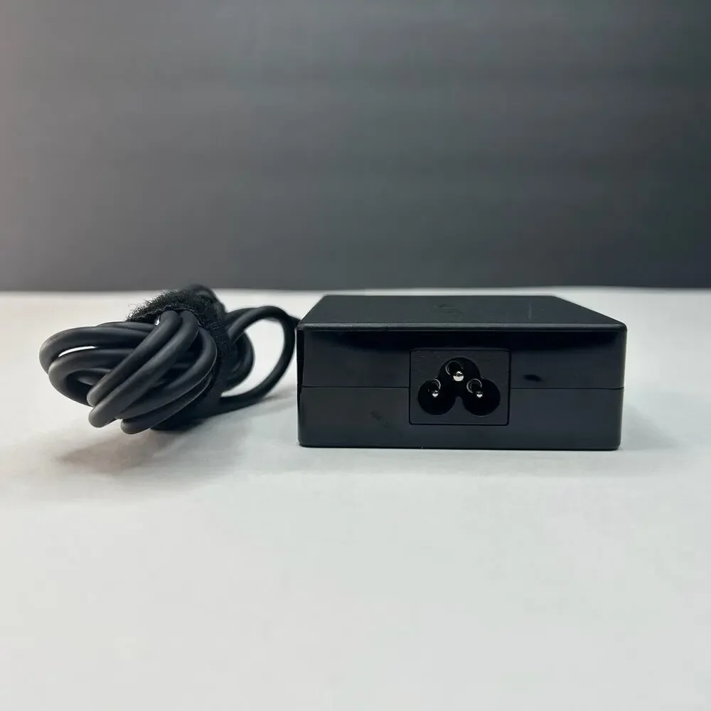 MSI AC Power Adapter MS-14D2 Modern 14 B11SB-084US 19V 4.74A ADP-90LE D 90W